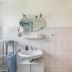 Schaeferhof Dircks 4 *